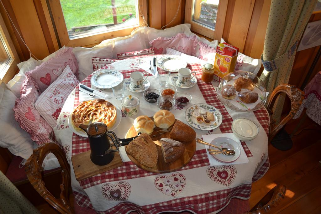B&B La Tana Dell'Orso - Die Baerenhoehle Castello-Molina di Fiemme Ngoại thất bức ảnh